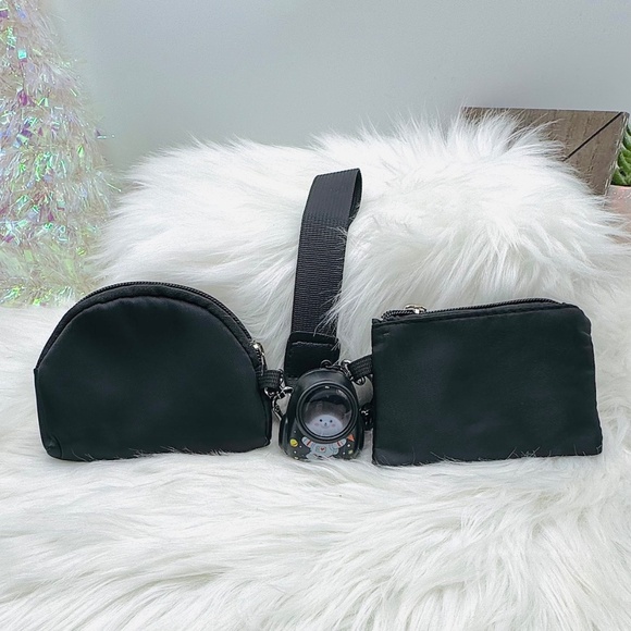 Dual Power pouches w/ Bear Astronaut Light up Keychain - Picture 3 of 8